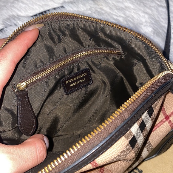 Burberry bag - Picture 7 of 8